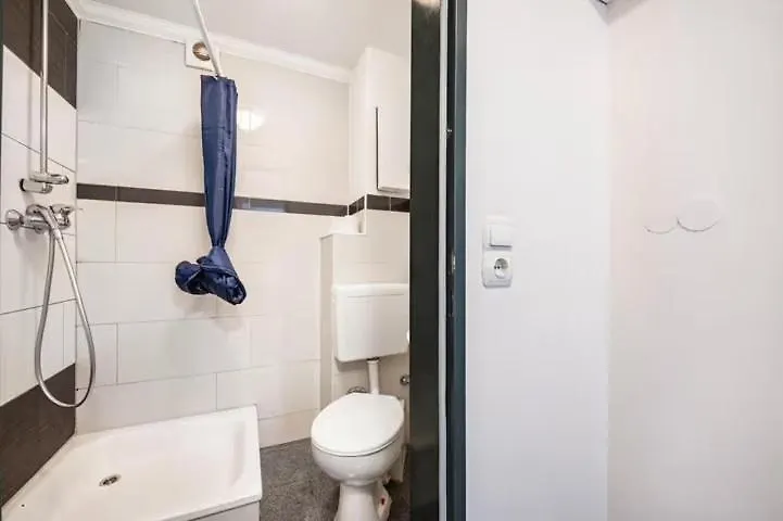 Mk Apartments Bremen 2 Wifi - Kostenlose Parkplaetze - In 5 Minuten In Der Stadt 0*,  德国